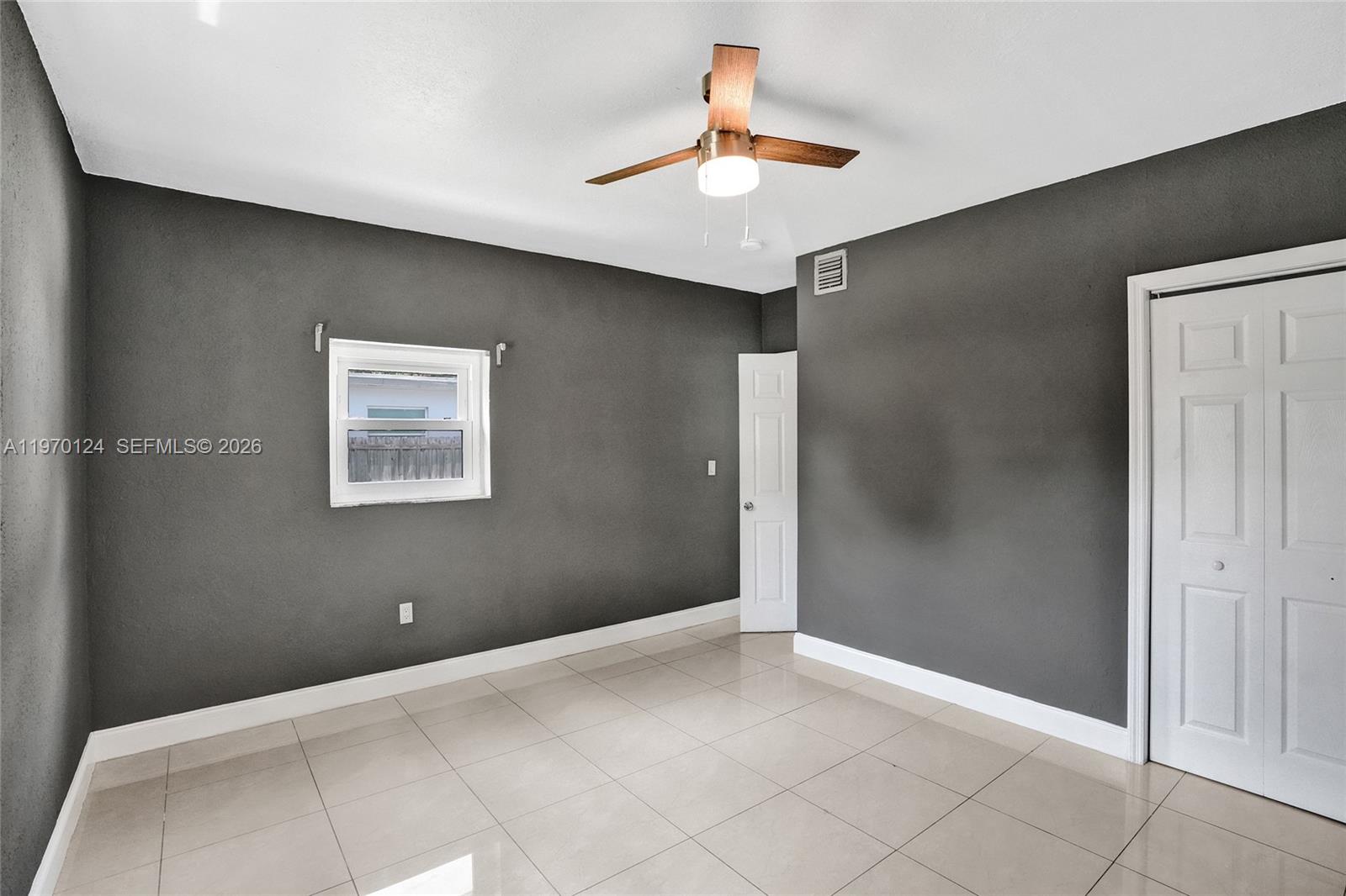WEST MIAMI SHORES SEC D - Residential Lease