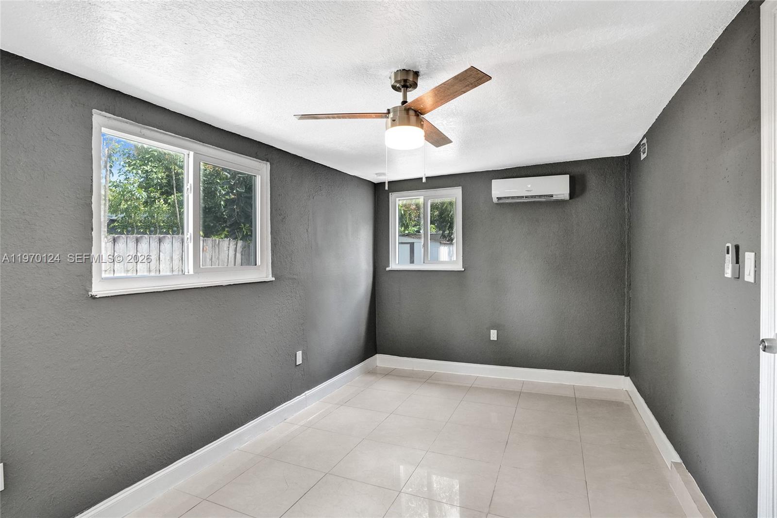 WEST MIAMI SHORES SEC D - Residential Lease