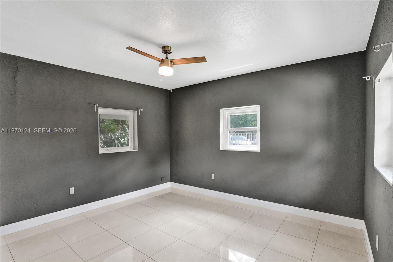 WEST MIAMI SHORES SEC D - Residential Lease