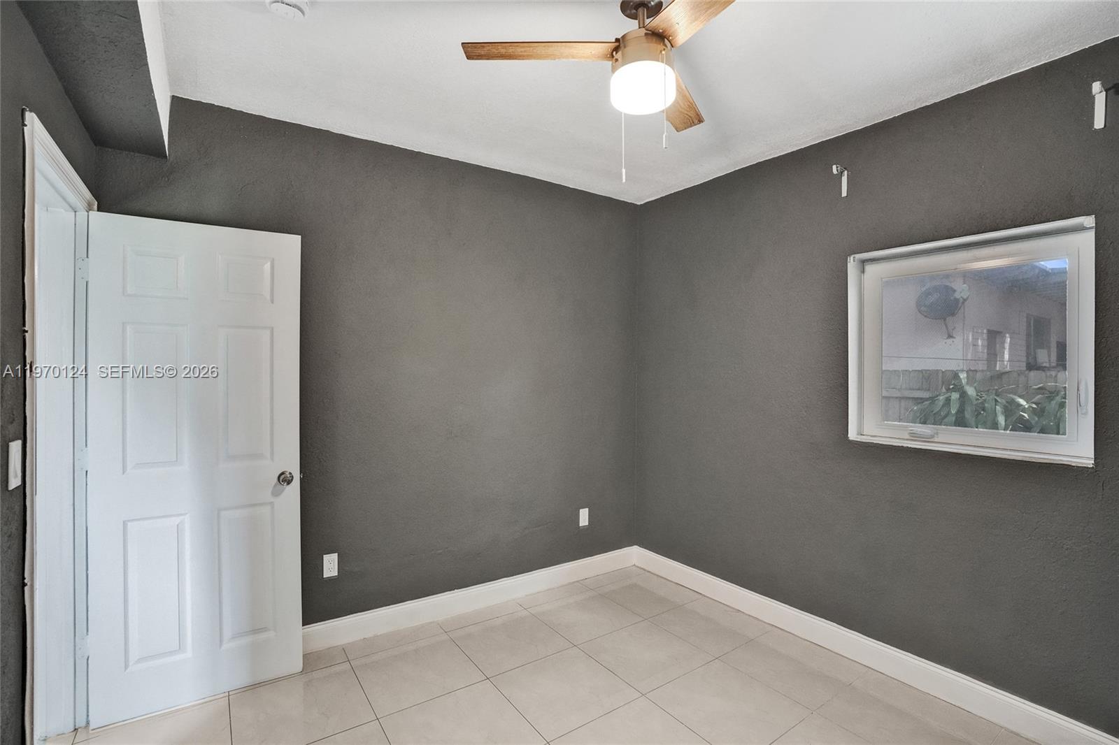 WEST MIAMI SHORES SEC D - Residential Lease