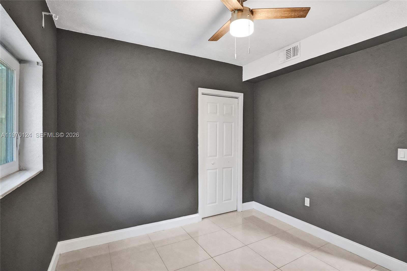 WEST MIAMI SHORES SEC D - Residential Lease