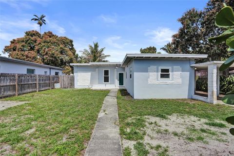335 NW 109th St Miami FL 33168