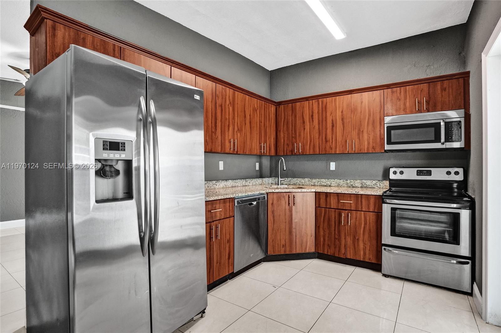 WEST MIAMI SHORES SEC D - Residential Lease