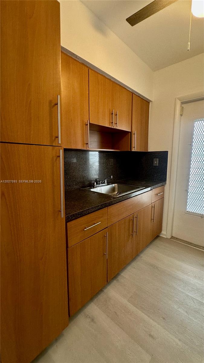 1231 Pennsylvania Ave 8