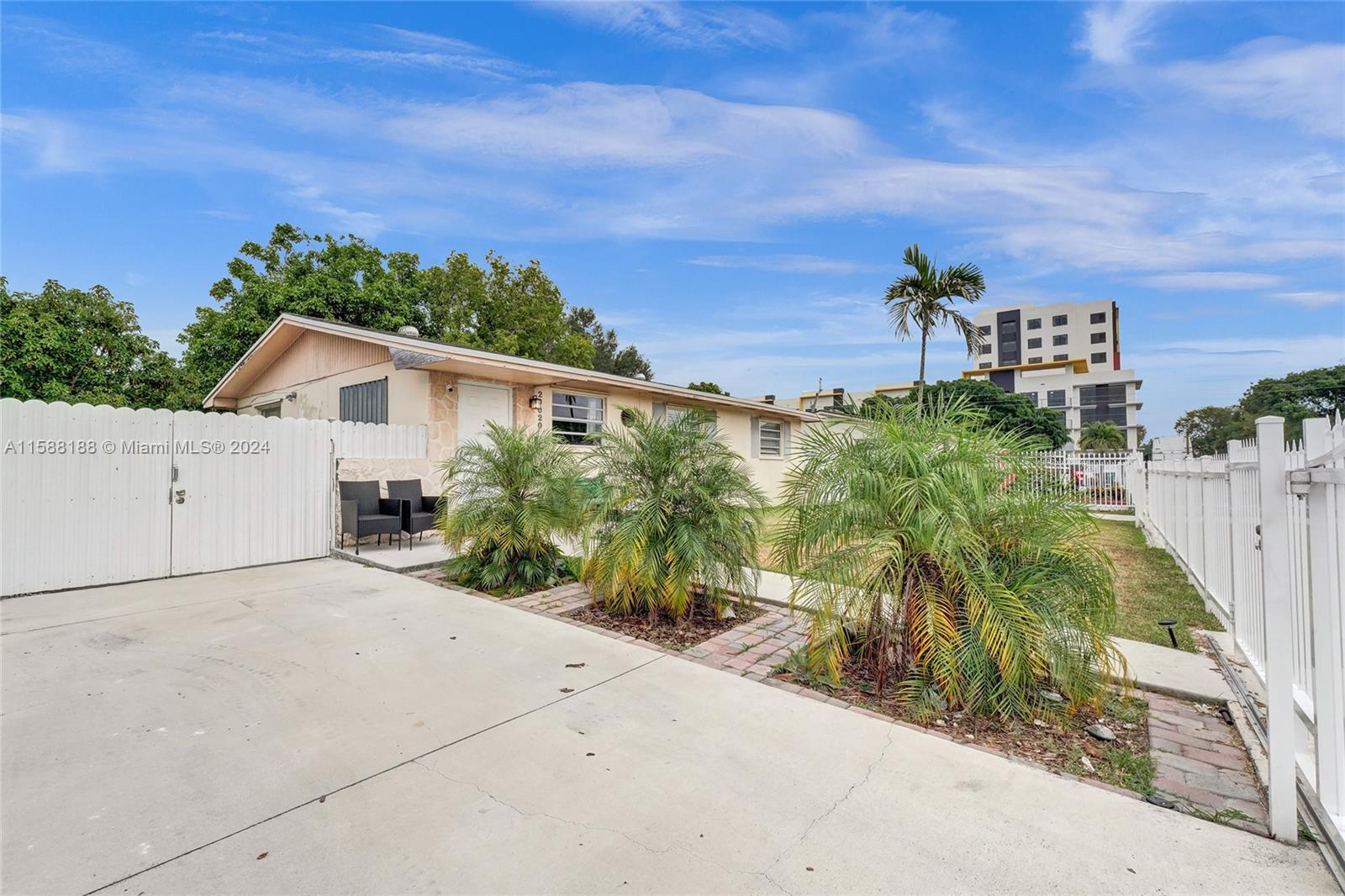 SOUTH MIAMI HEIGHTS 2ND A - Residential