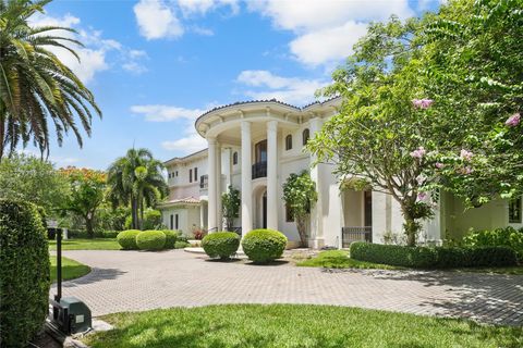 A home in Pinecrest