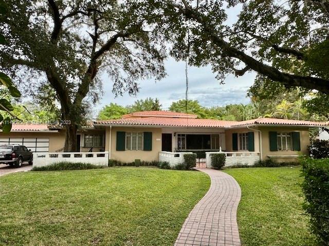 Property for Sale at 2415 Granada Blvd Blvd, Coral Gables, Broward County, Florida - Bedrooms: 5 
Bathrooms: 5  - $3,599,000