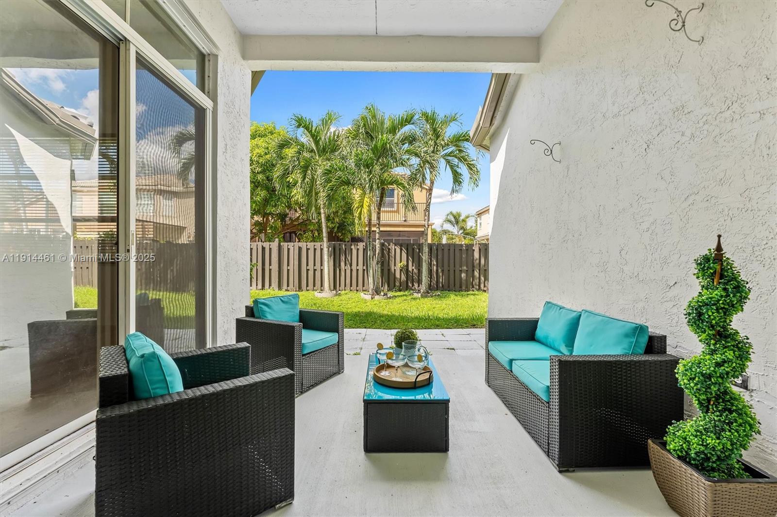 RIVIERA ISLES II - Residential