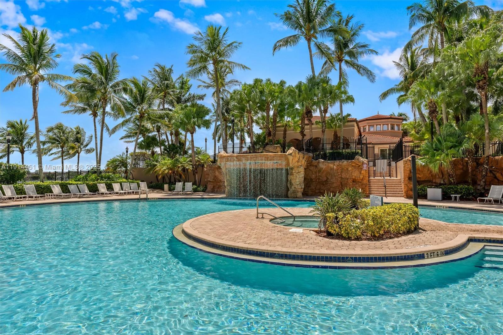 RIVIERA ISLES II - Residential