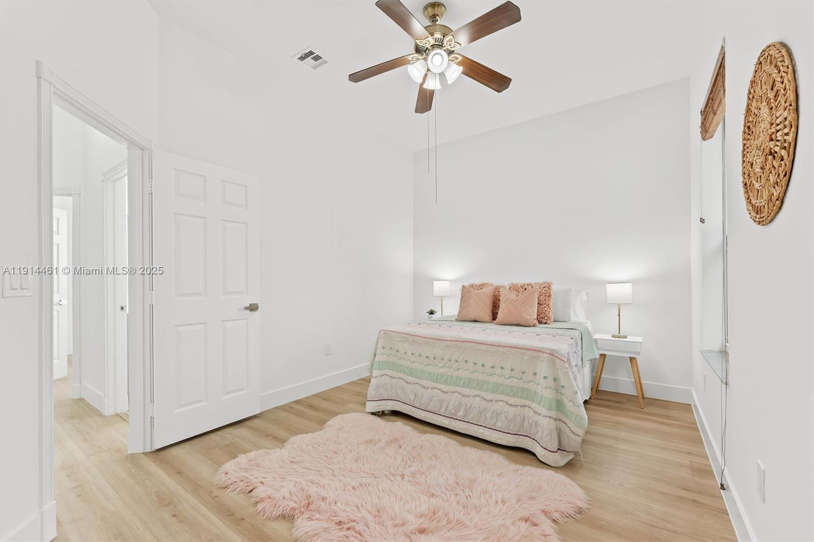 RIVIERA ISLES II - Residential