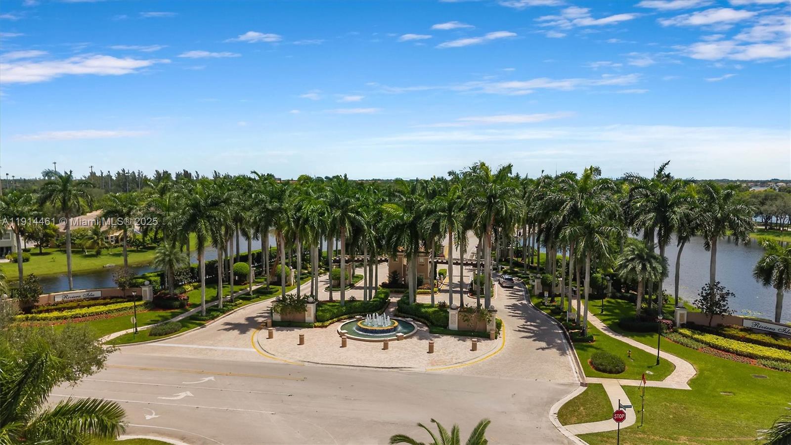 RIVIERA ISLES II - Residential