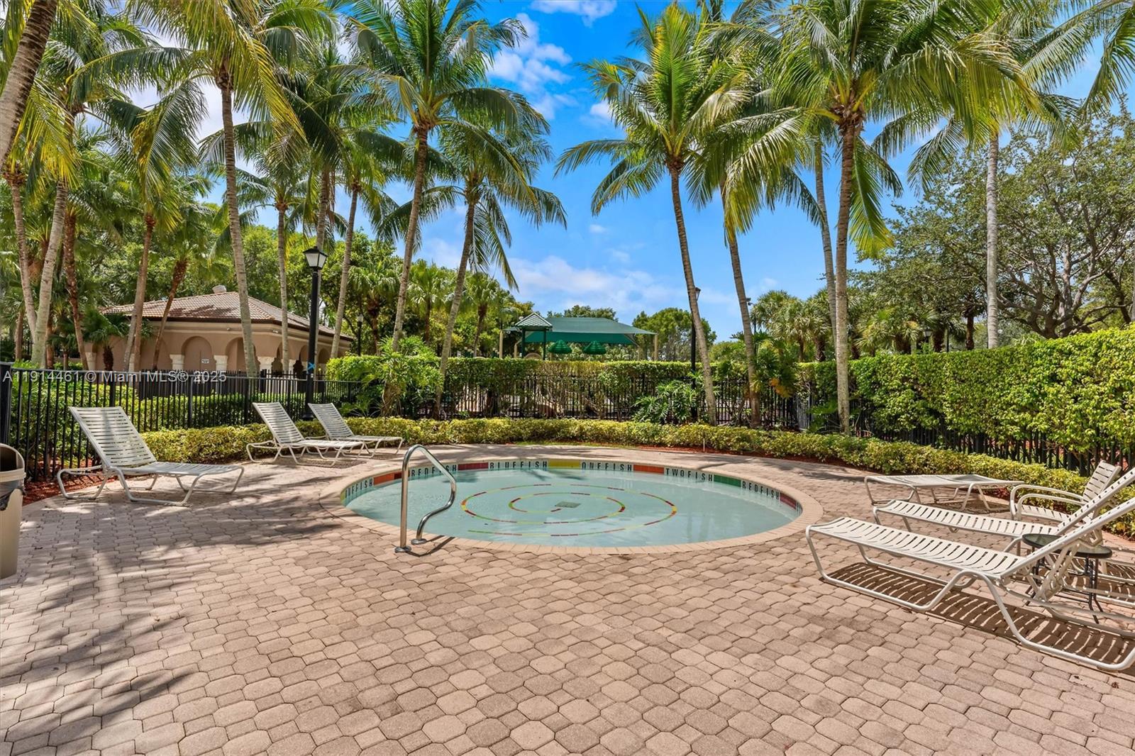 RIVIERA ISLES II - Residential