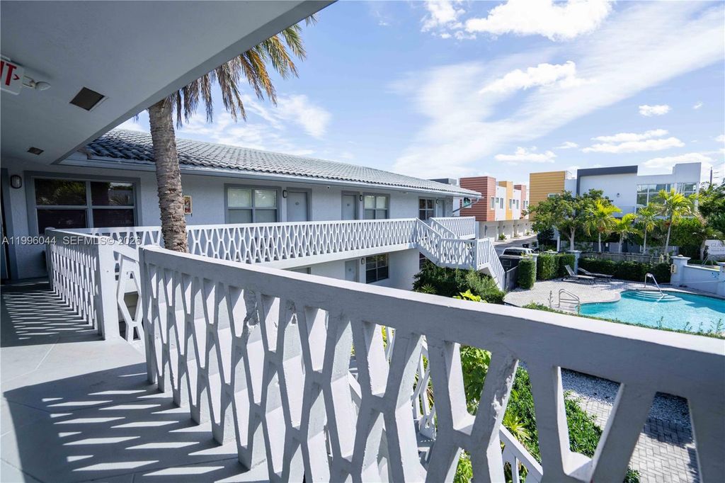 Photo of 715 NE 6th St #5A, Fort Lauderdale, FL 33304 (MLS # A11996044)