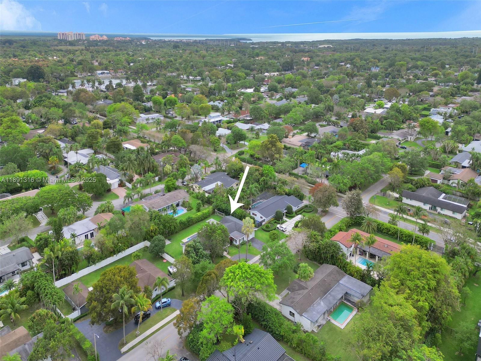 GARDEN MNR - Residential Lease
