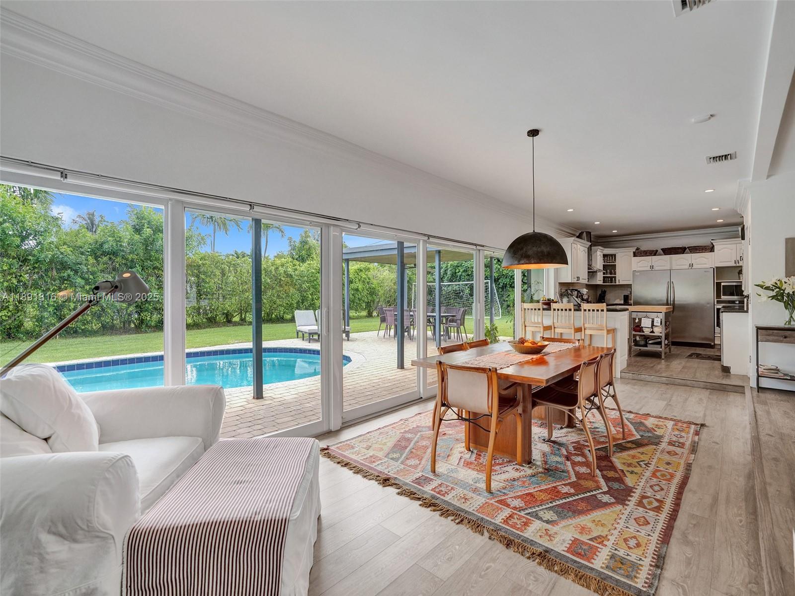 GARDEN MNR - Residential Lease