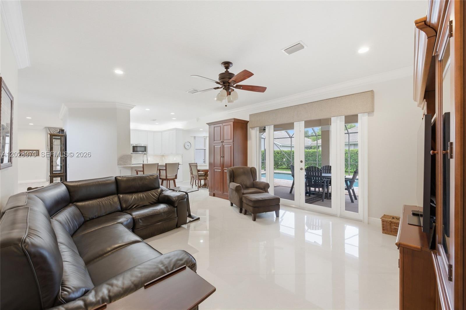 Oakbrook Weston Hills - Residential