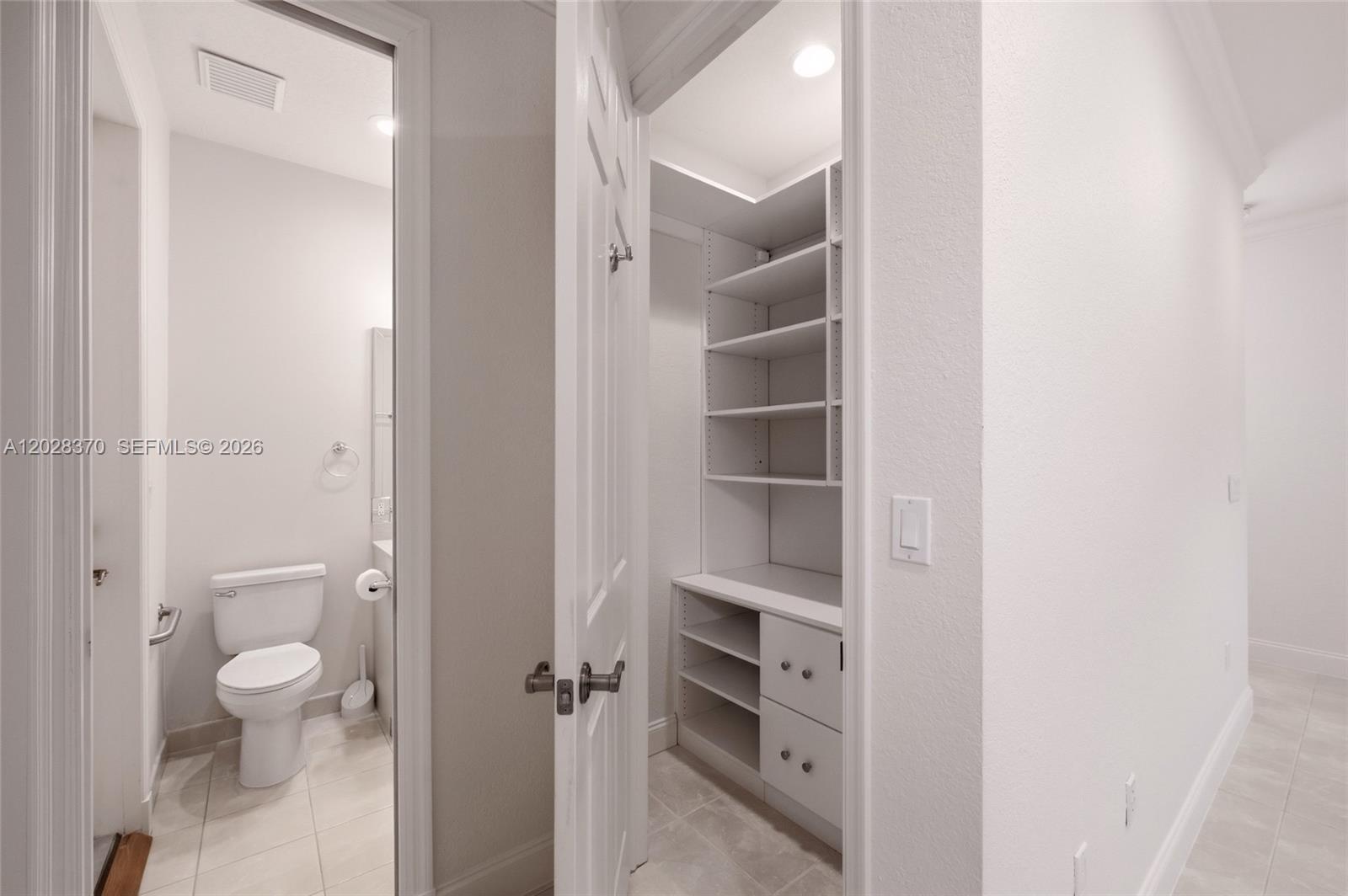 Oakbrook Weston Hills - Residential
