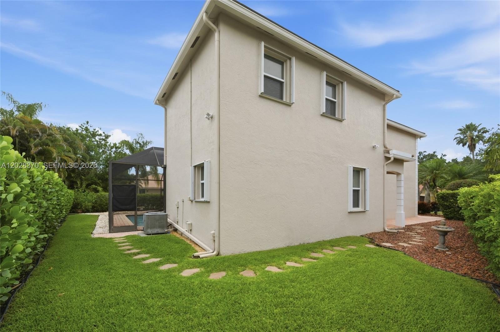 Oakbrook Weston Hills - Residential