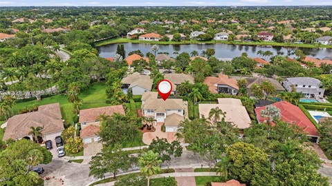Photo of 2608 Oakbrook Ct, Weston, FL 33332 (MLS # A12028370)