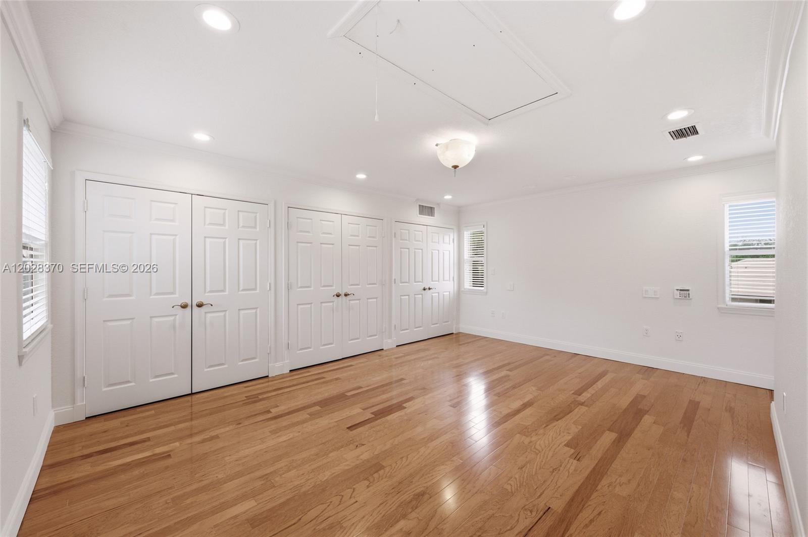 Oakbrook Weston Hills - Residential