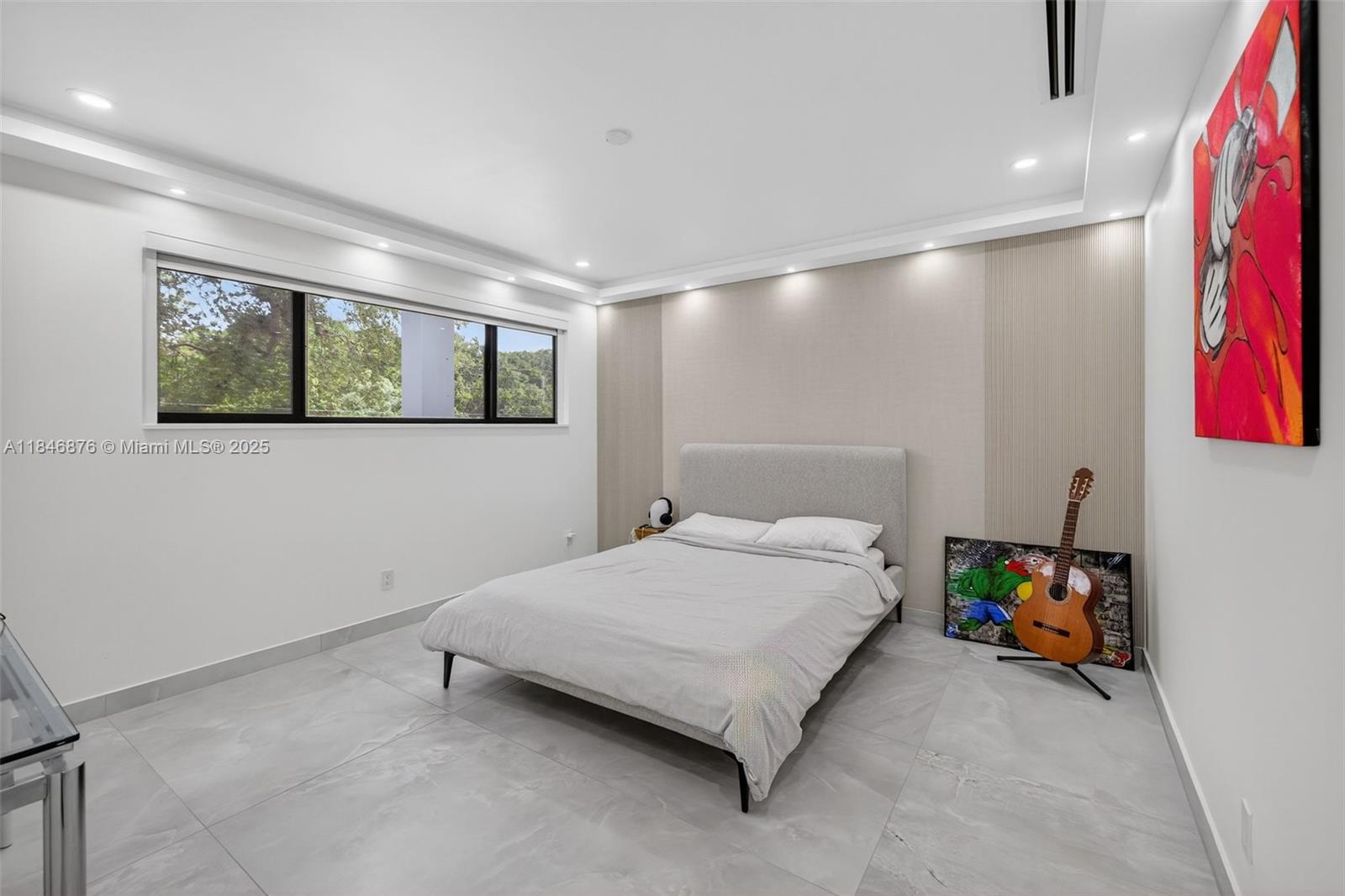 RIVERLAND MANORS - Residential