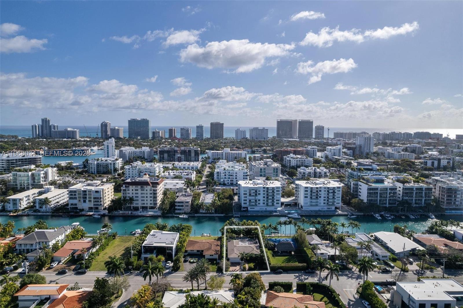 BAY HARBOR ISLAND - Residential