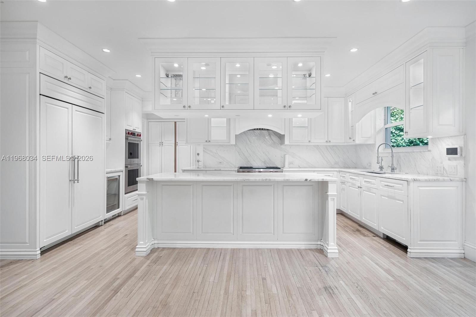 BAY HARBOR ISLAND - Residential