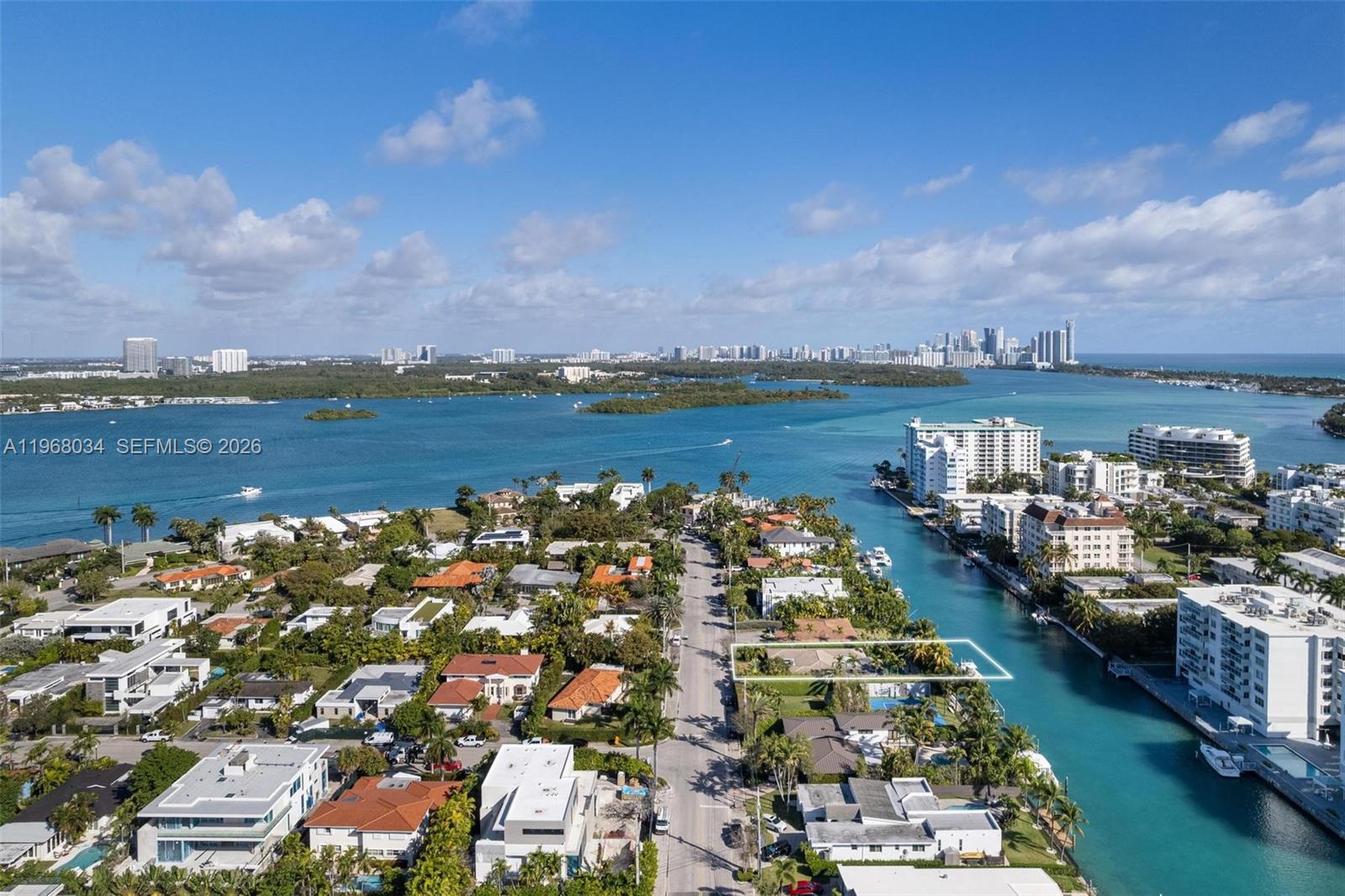 BAY HARBOR ISLAND - Residential