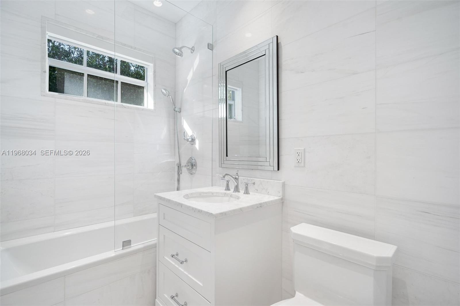 BAY HARBOR ISLAND - Residential