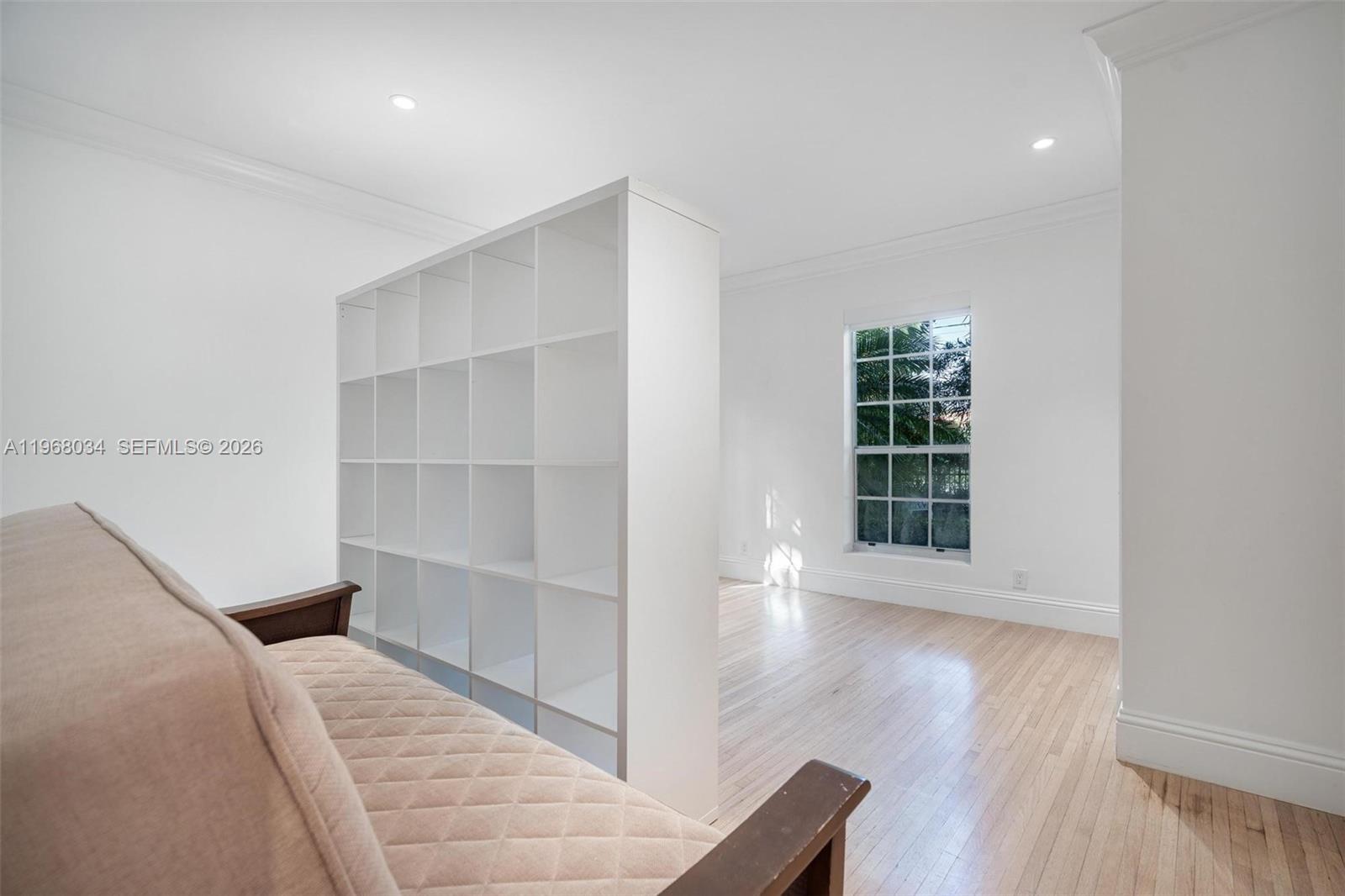 BAY HARBOR ISLAND - Residential