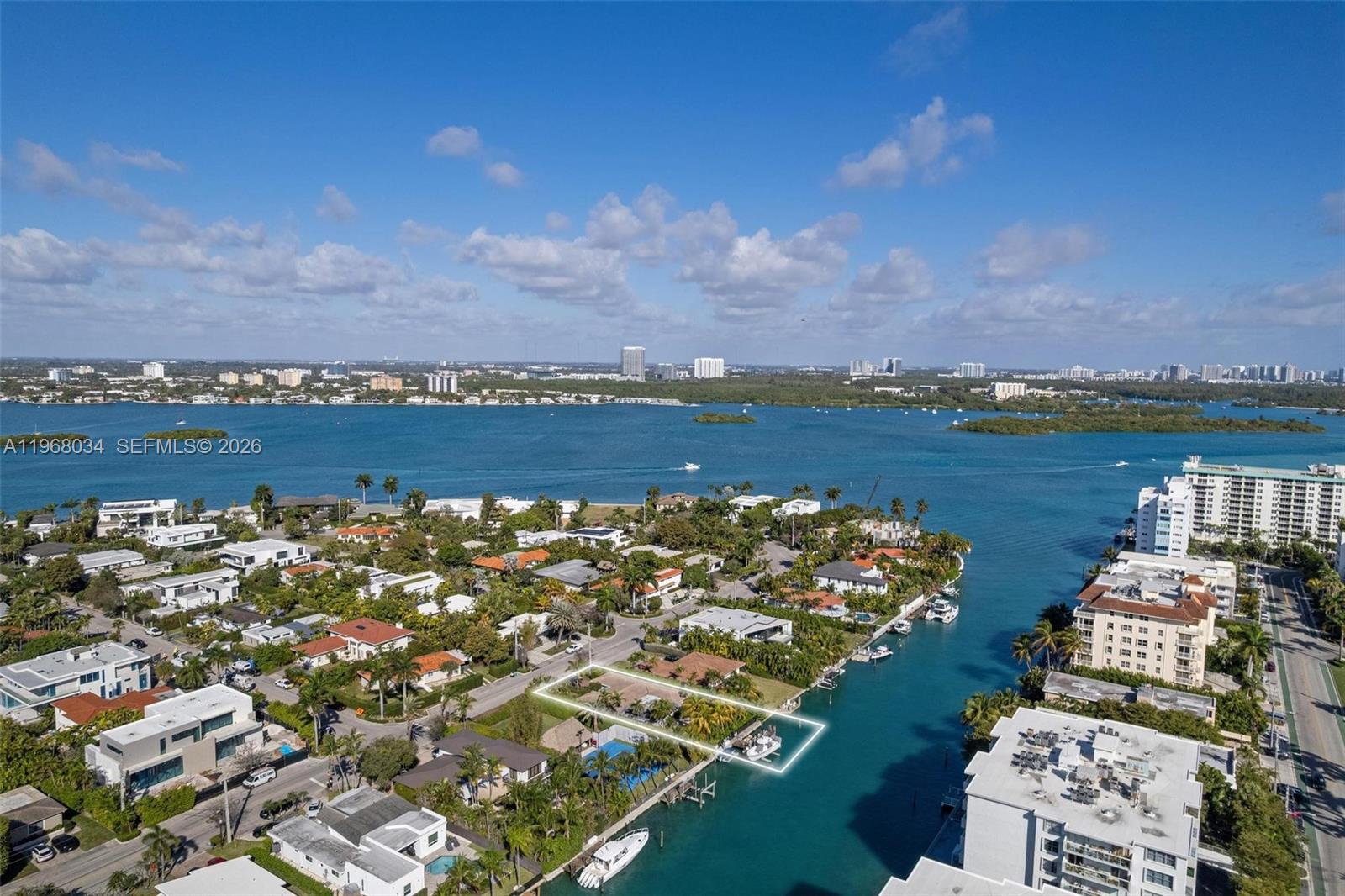 BAY HARBOR ISLAND - Residential