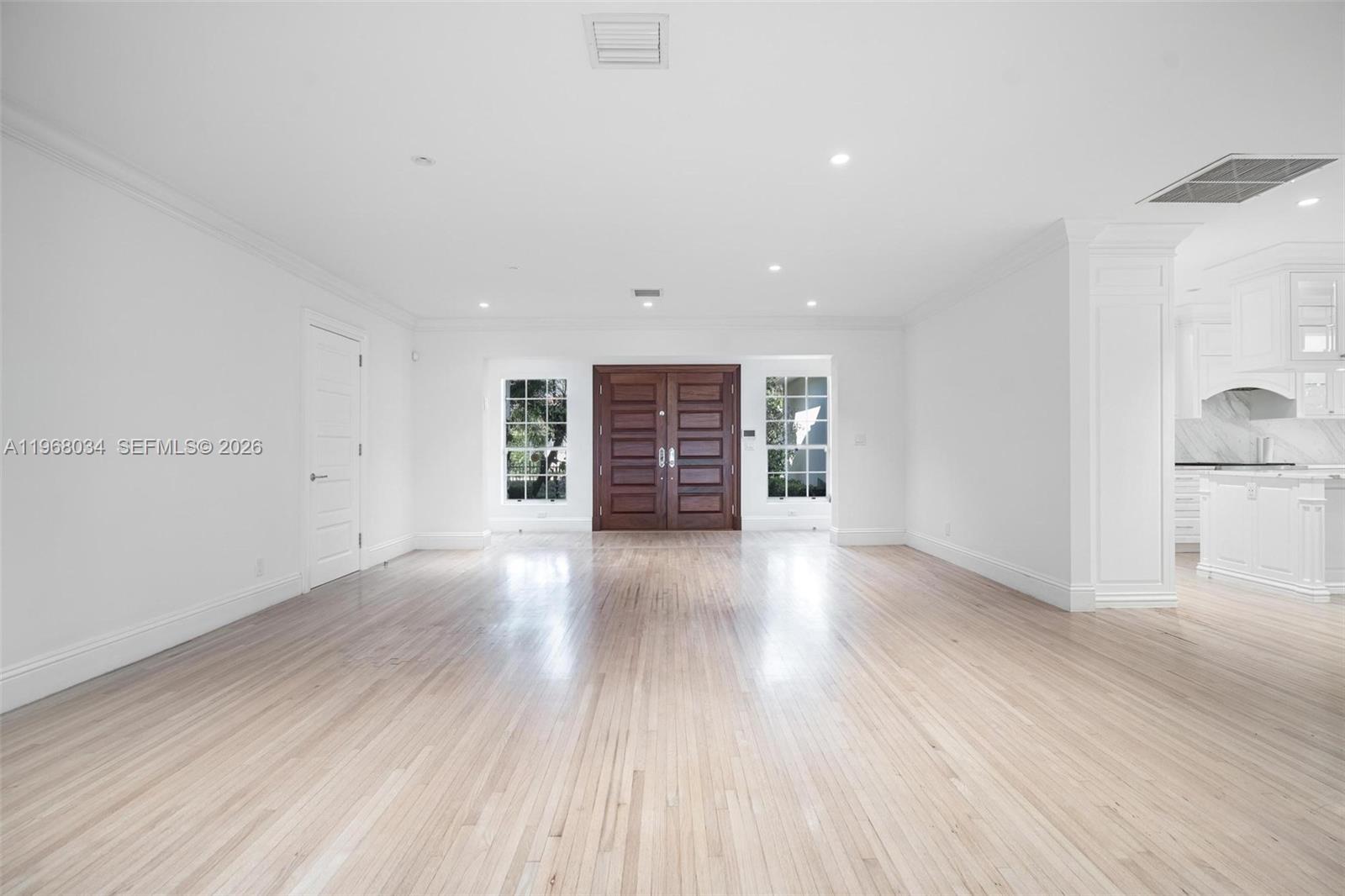 BAY HARBOR ISLAND - Residential