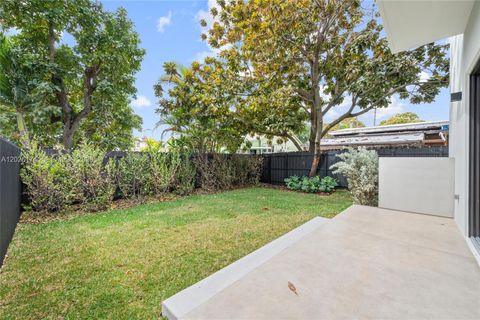 Tiny photo for 2980 SW 2nd St, Miami, FL 33135 (MLS # A12026174)