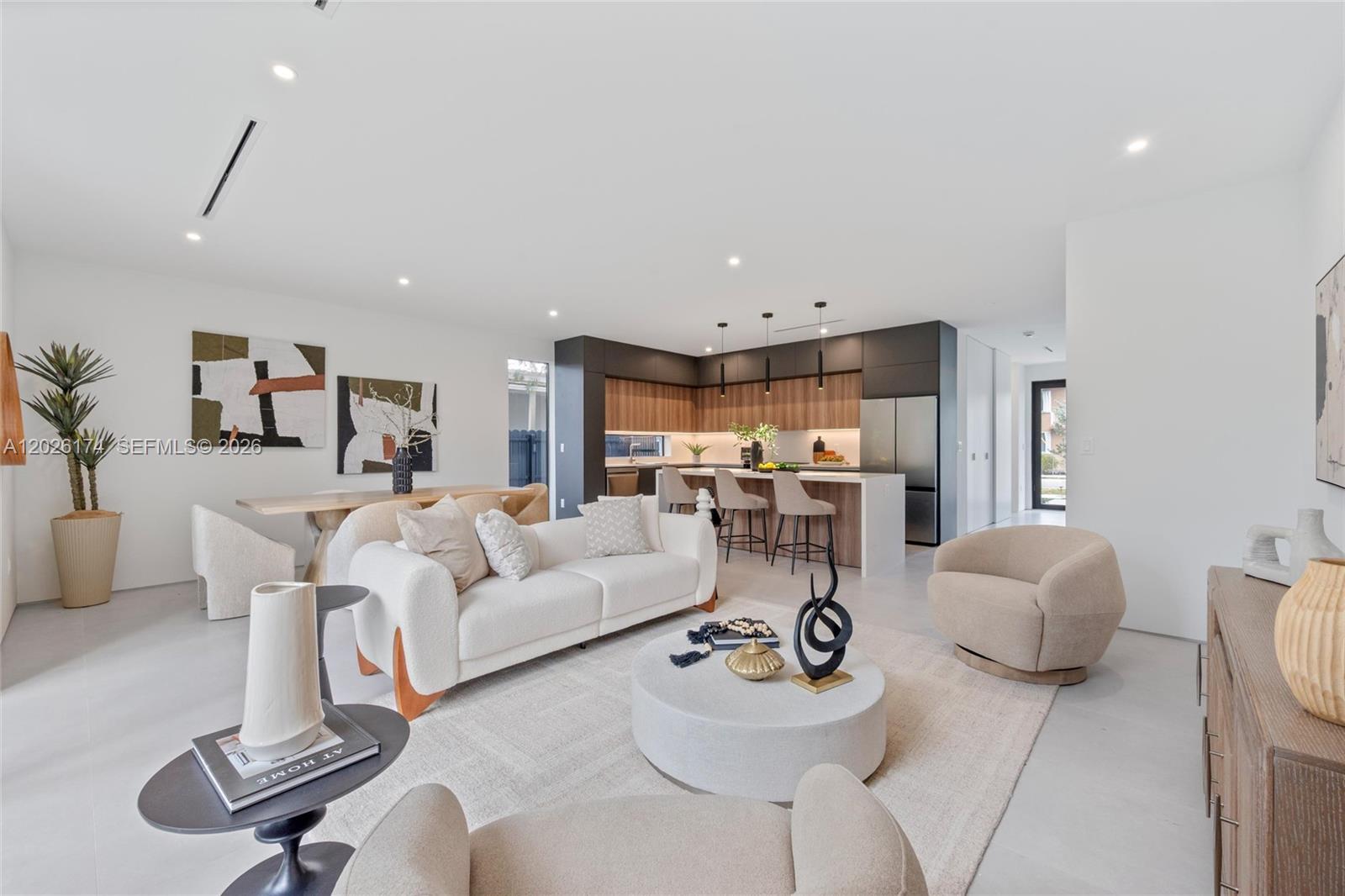 HOUSTON HEIGHTS - Residential