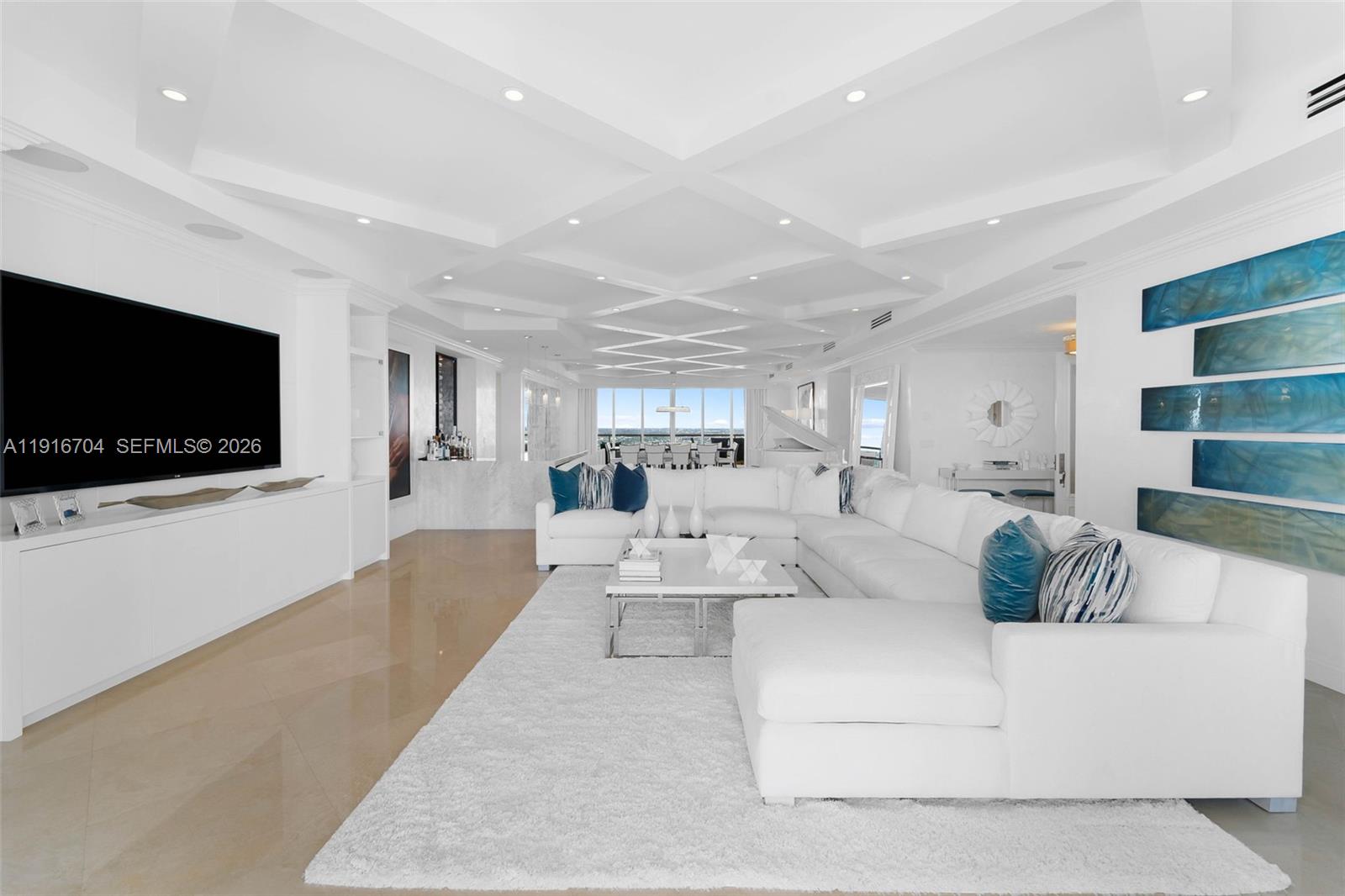 PALMS TOWER ONE CONDO - Residential