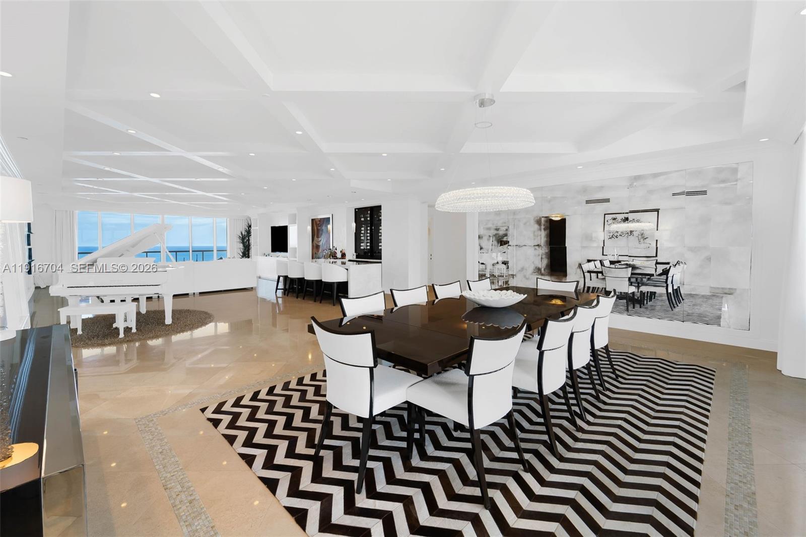 PALMS TOWER ONE CONDO - Residential