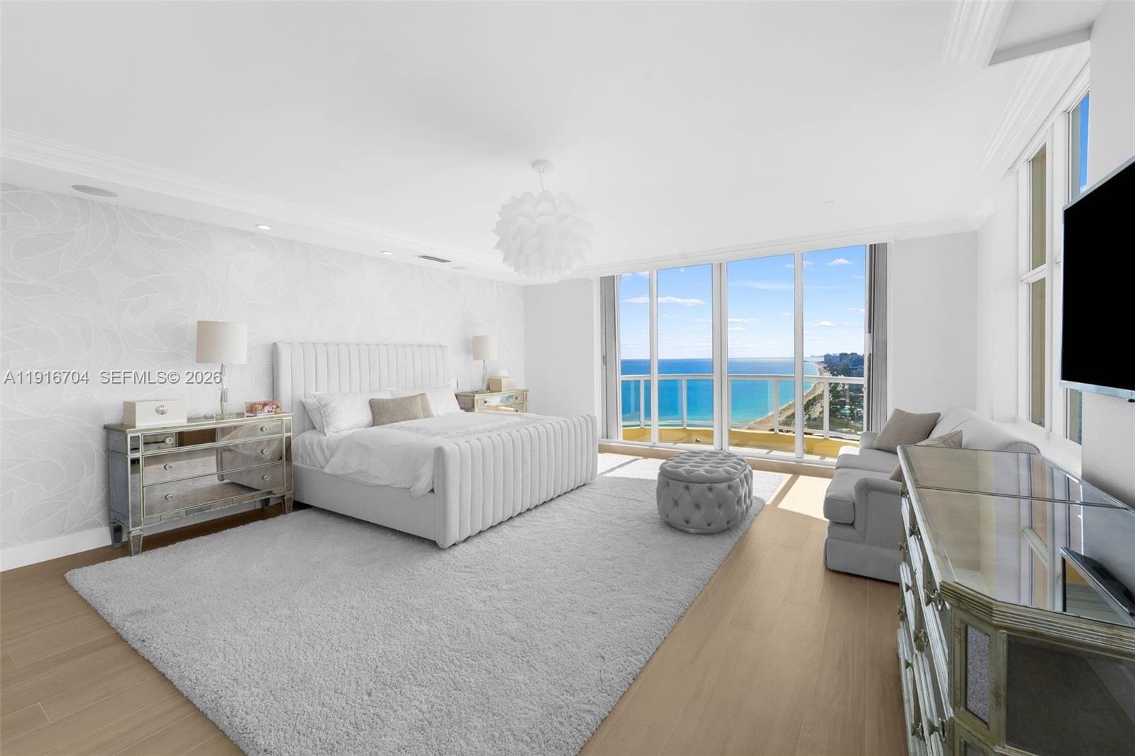 PALMS TOWER ONE CONDO - Residential