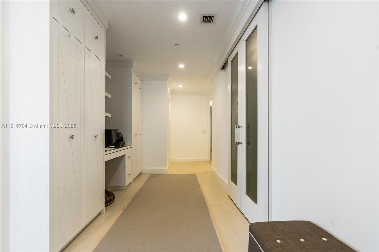 PALMS TOWER ONE CONDO - Residential