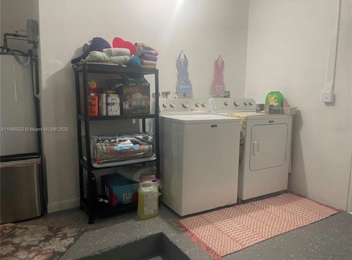 EVERGLADE LAND SALES CO - Residential