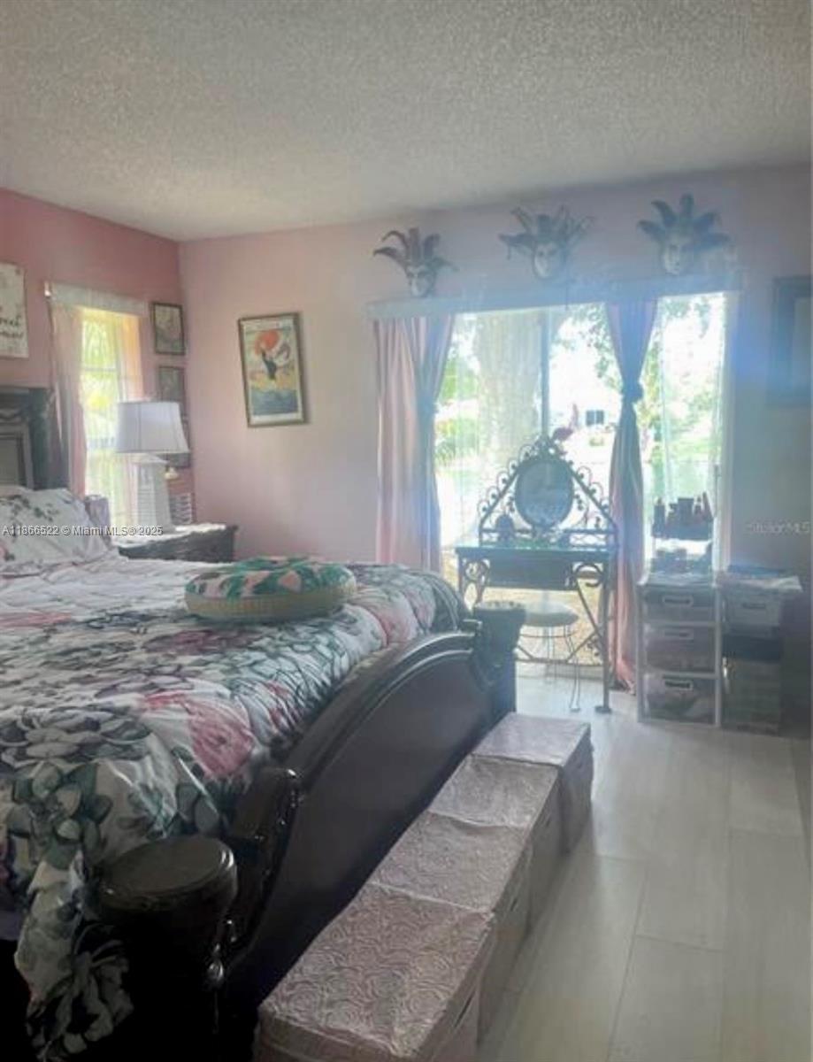 EVERGLADE LAND SALES CO - Residential