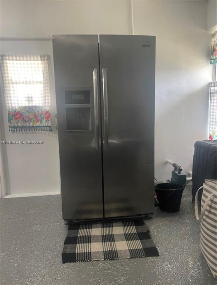 EVERGLADE LAND SALES CO - Residential