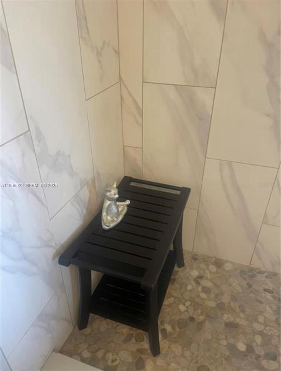 EVERGLADE LAND SALES CO - Residential