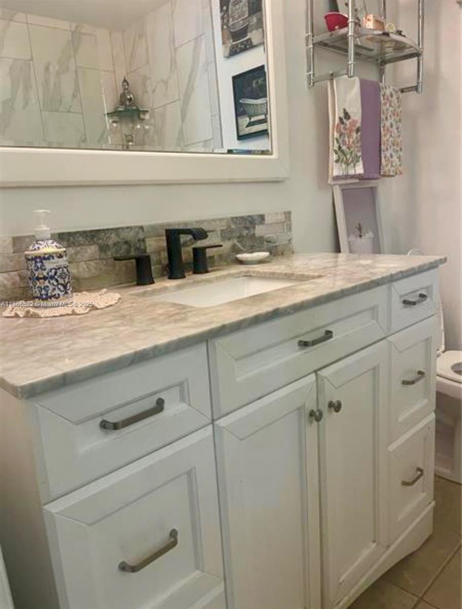 EVERGLADE LAND SALES CO - Residential