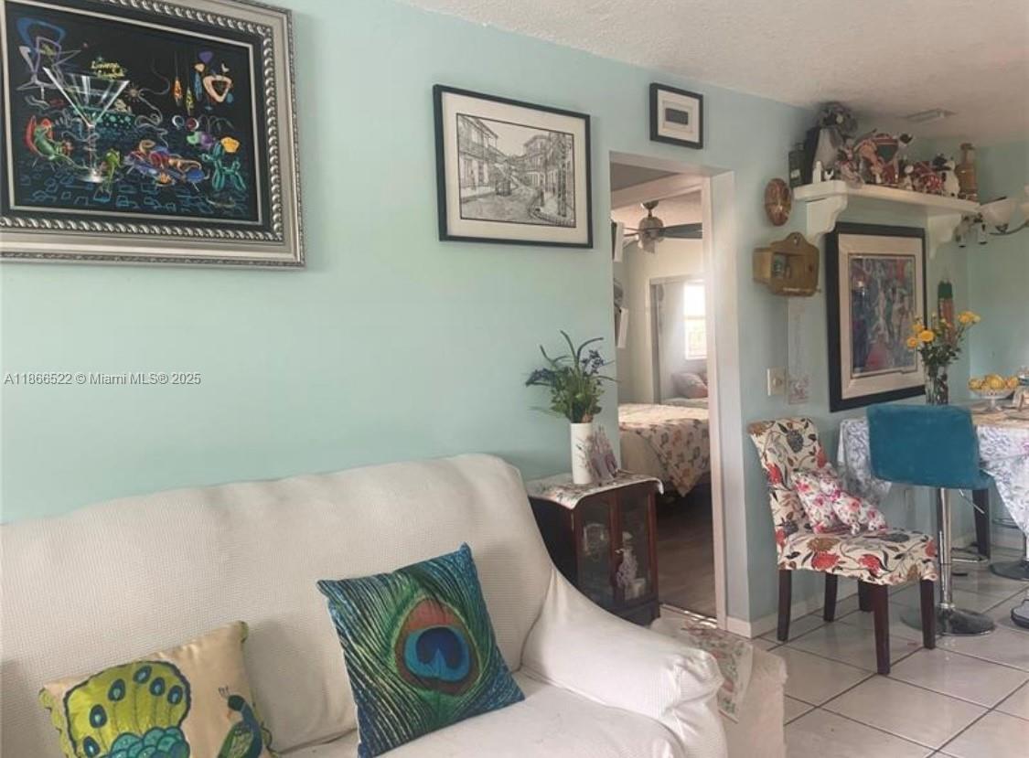 EVERGLADE LAND SALES CO - Residential