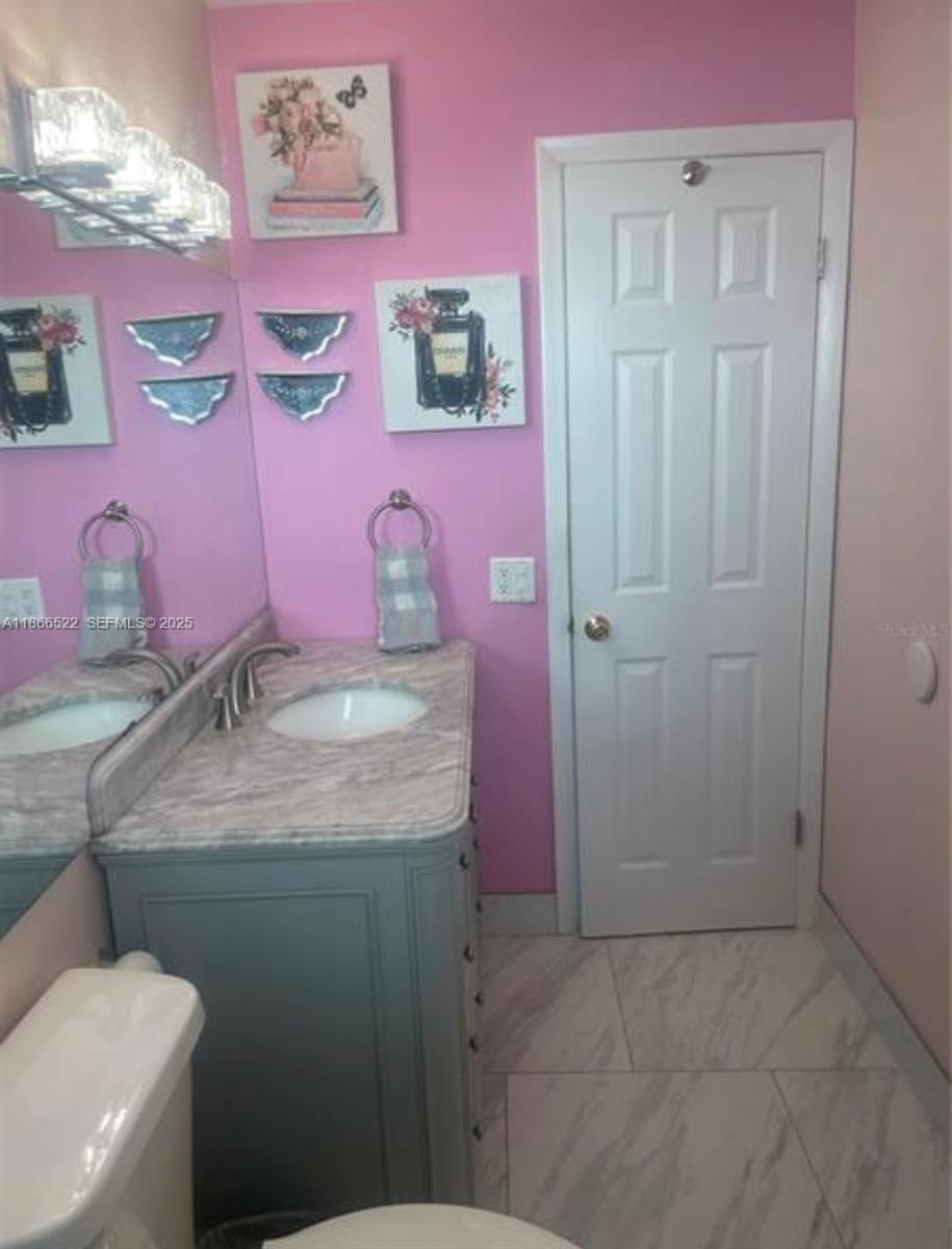 EVERGLADE LAND SALES CO - Residential