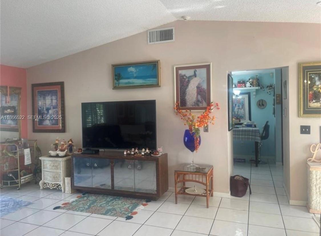 EVERGLADE LAND SALES CO - Residential