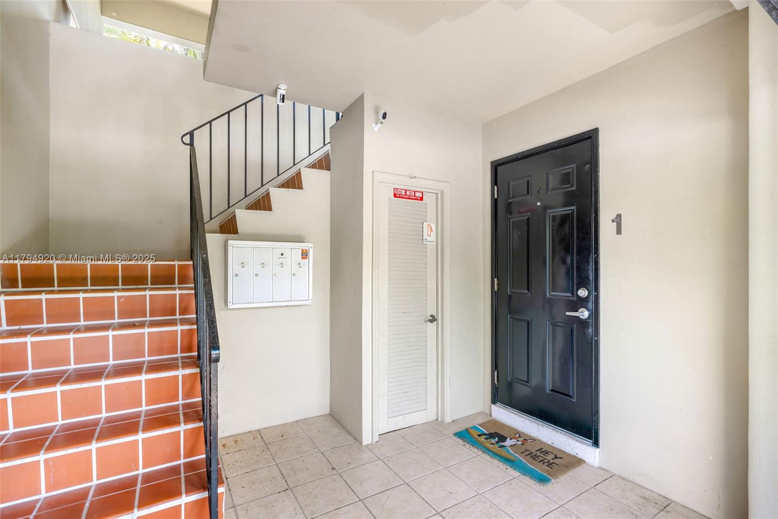801 NE 18th Ave #1-4