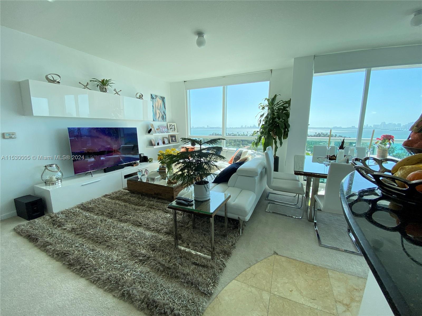 360 CONDO A - Residential