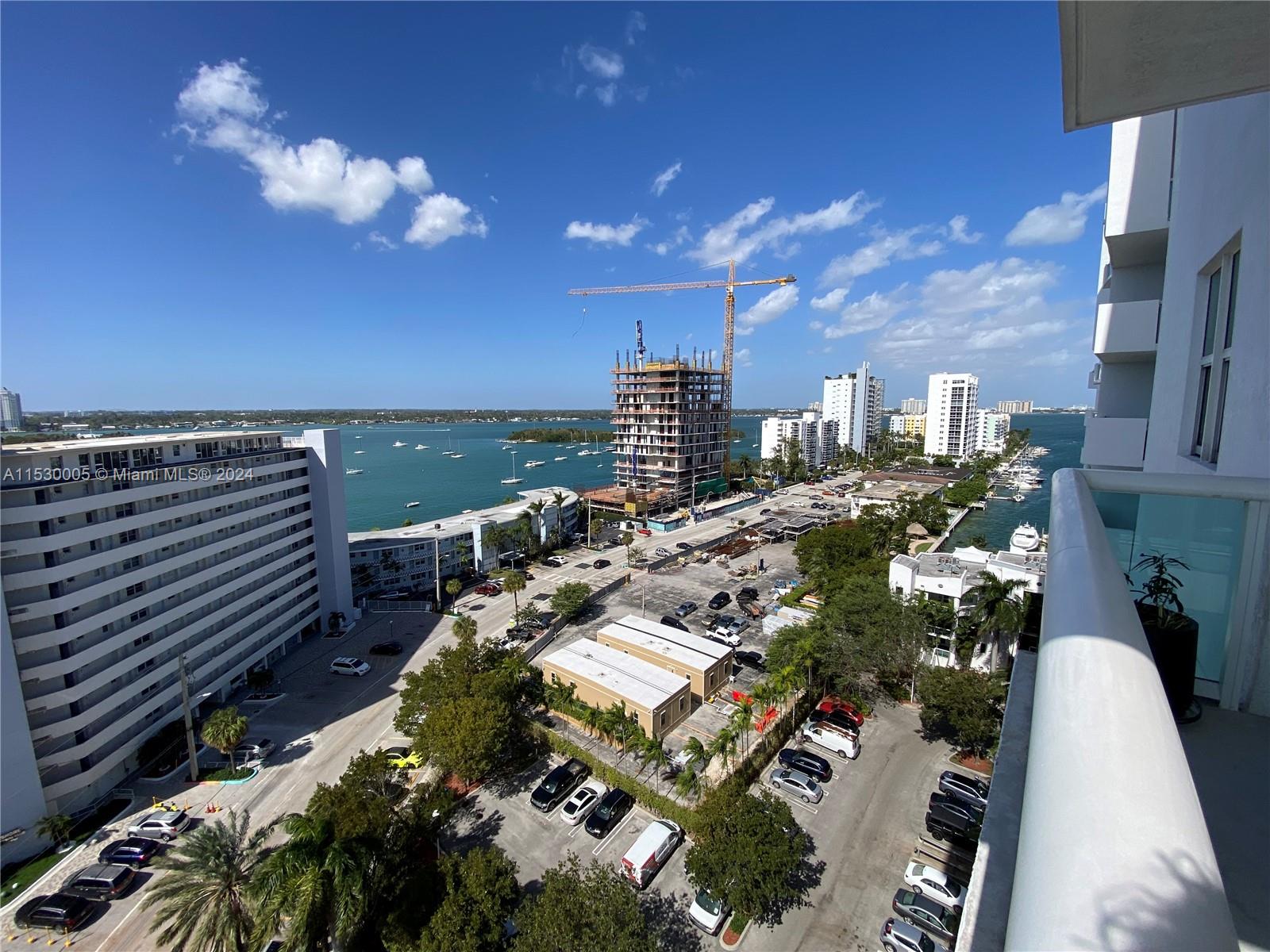 360 CONDO A - Residential