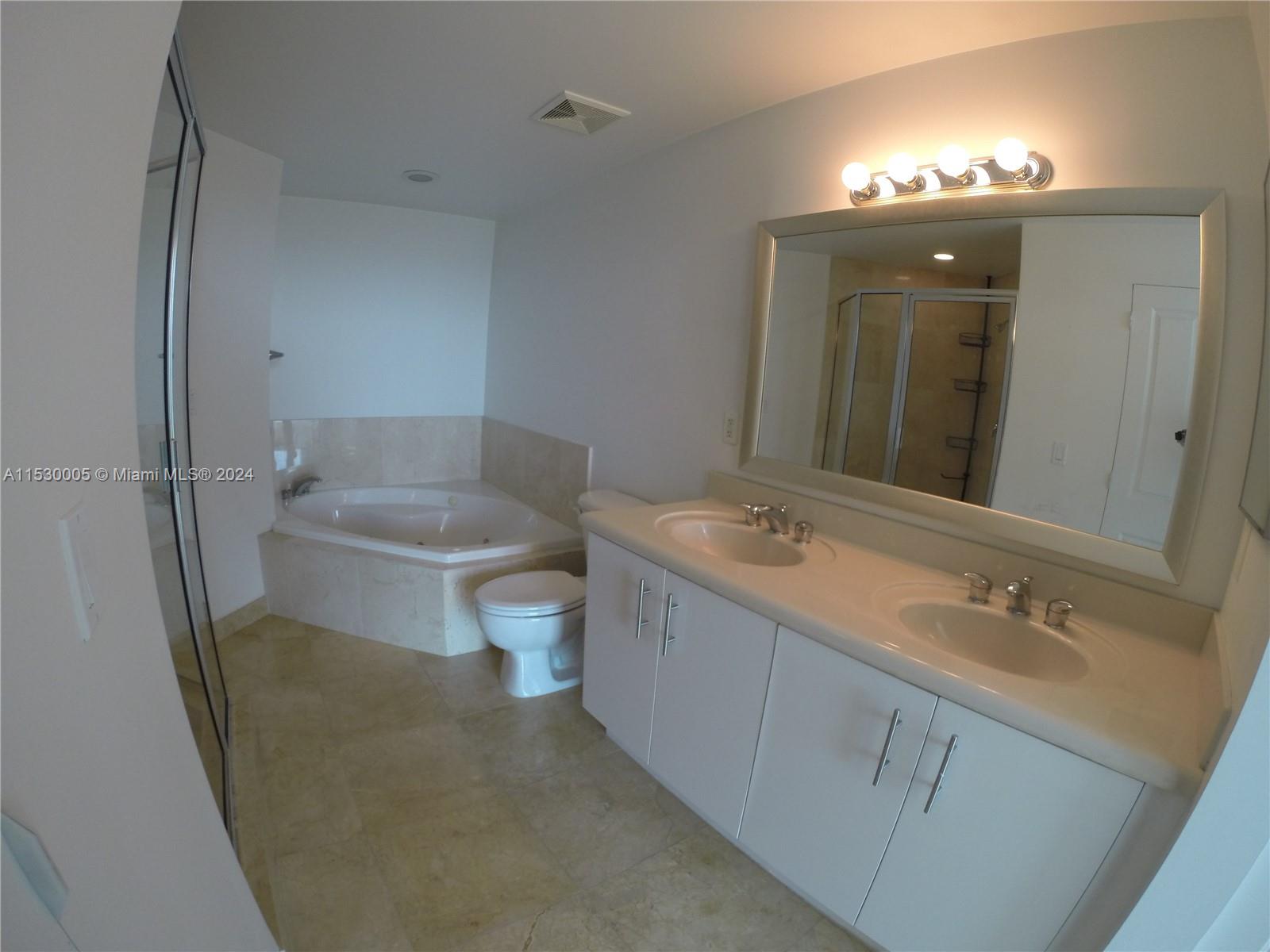 360 CONDO A - Residential